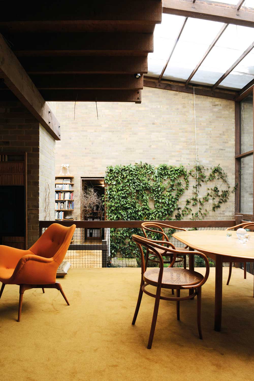 Indoor-Green-Living-with-Plants-Featherston-Yellowtrace-03